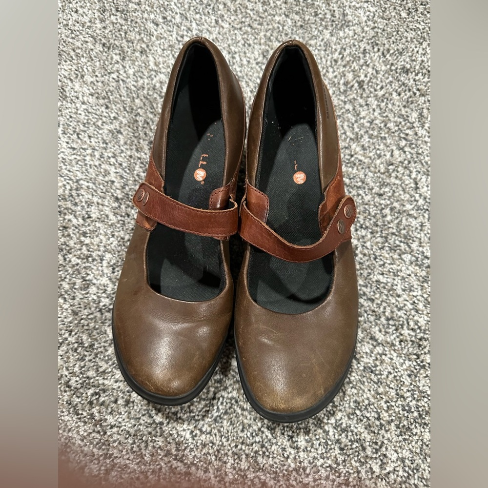 Merrell heels
